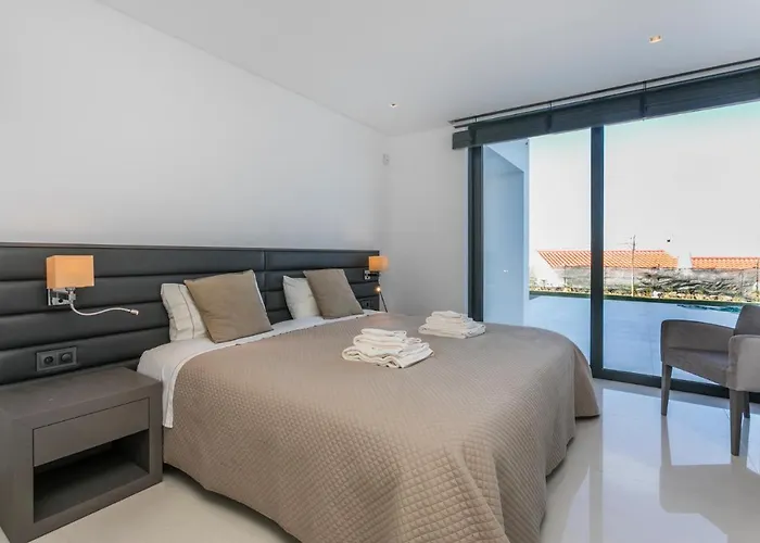 The / Ericeirahills * Ericeira